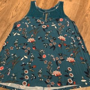 womens keyhole tank